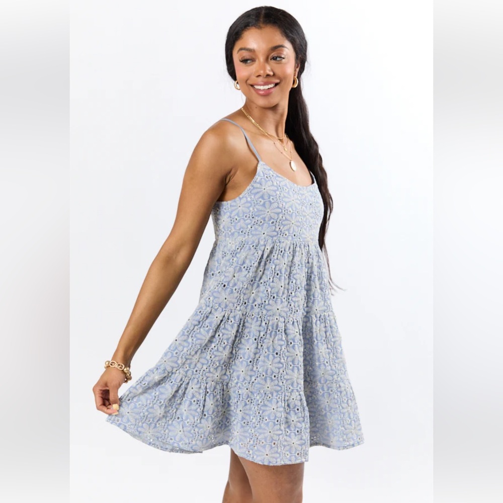 Lace Mini Dress light blue